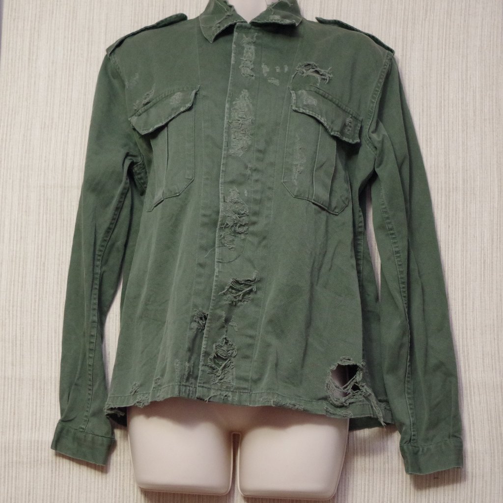 Wallys Military Green Cropped Women Jacket Size40